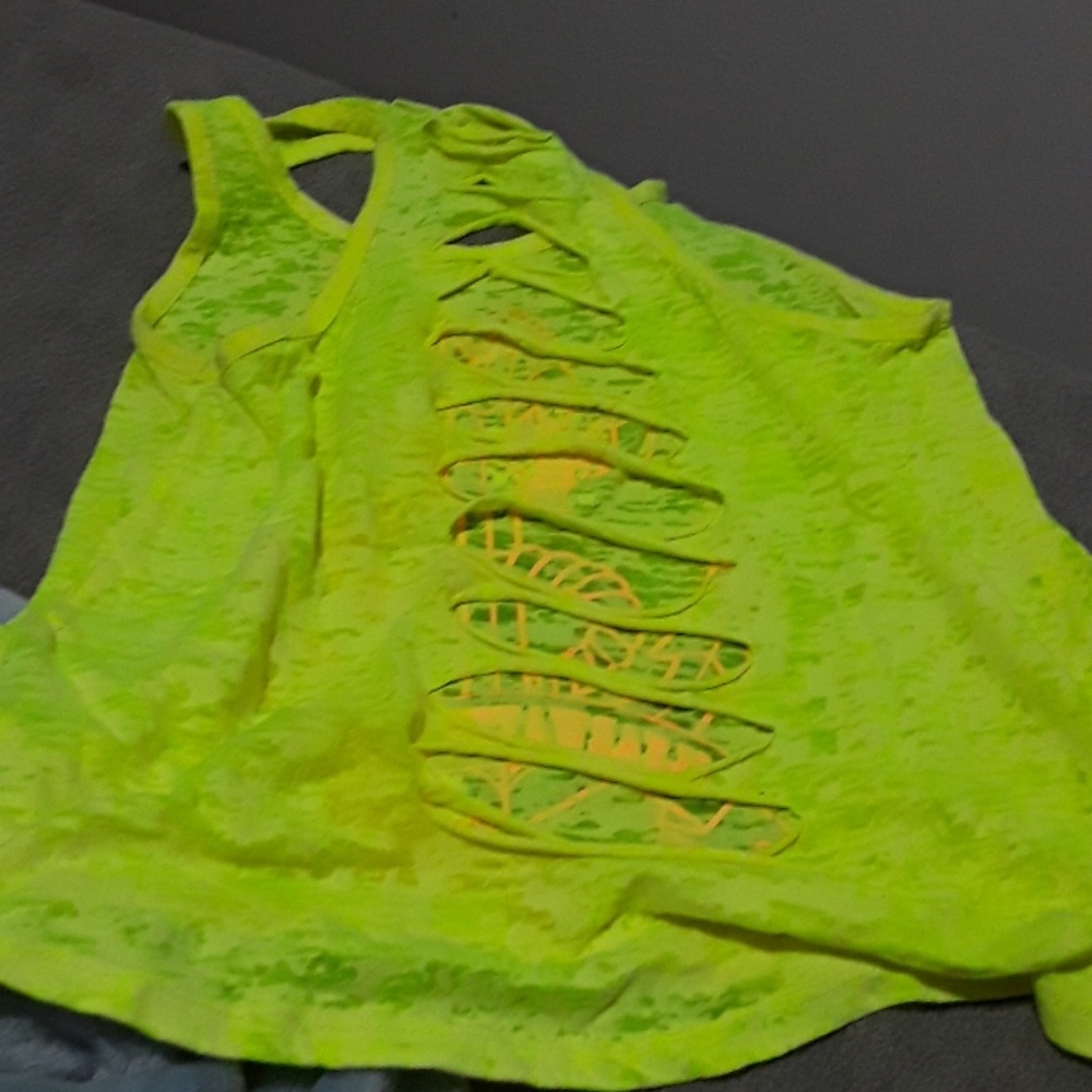 Shirt - Picture 2 of 2
